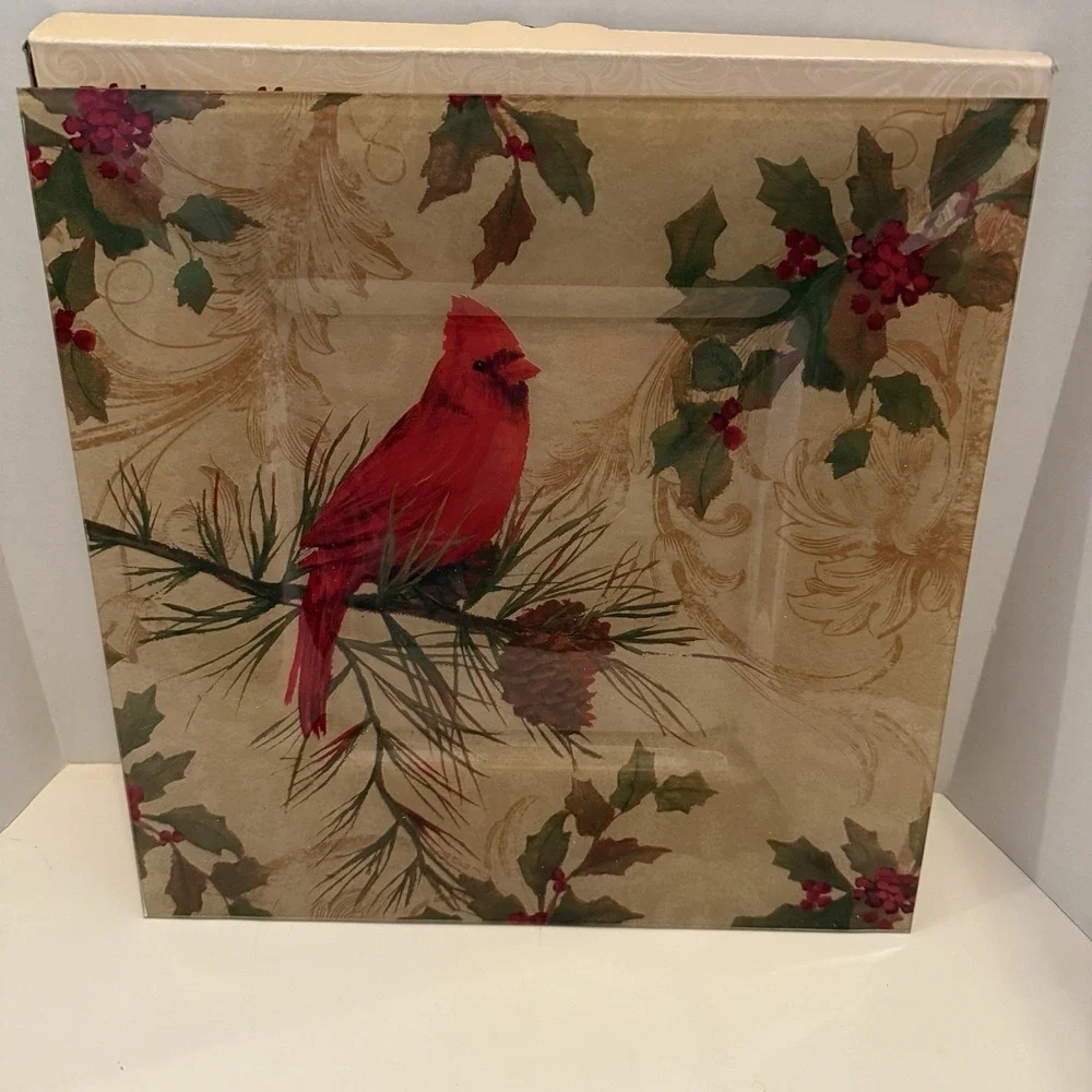 2012 Pfaltzgraff Cardinal Wreath 15' Square Glass Platter